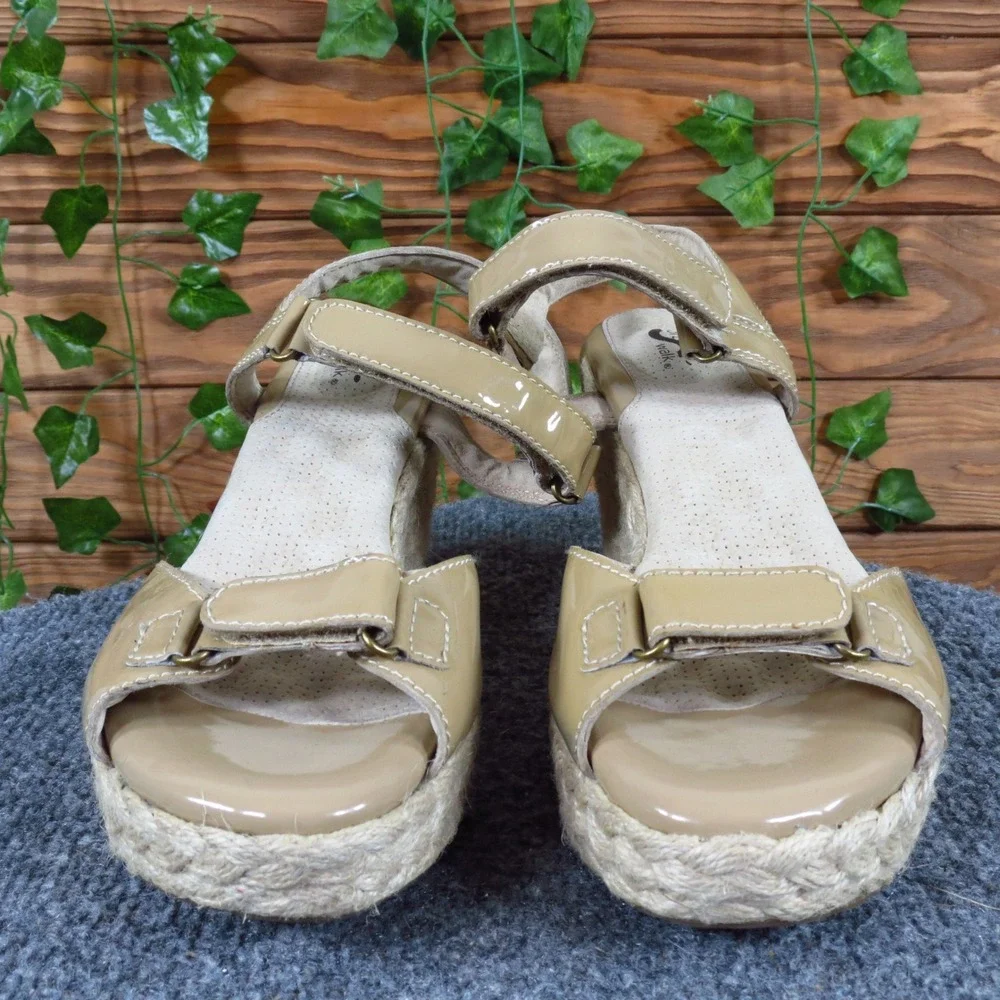 SoftWalk San Marino Womens Wedge Sandals 7.5 Wide Comfort Nude Patent‎ Leather